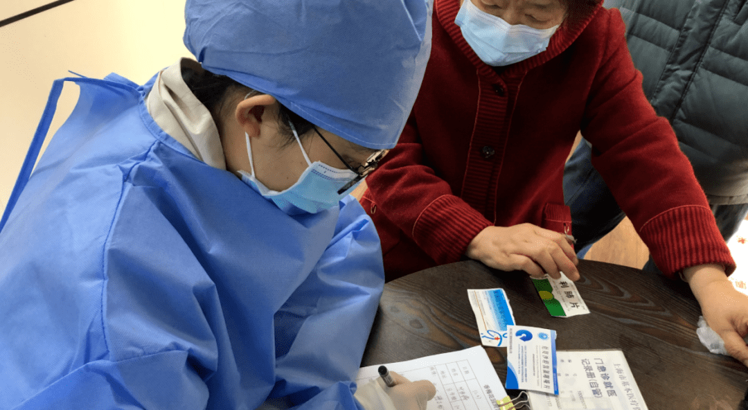 丹东24小时套医保卡回收商家(急用钱24小时医保提取)